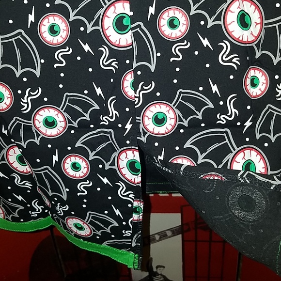 Sourpuss Batty Eyeballs Curve Hugging Spooktacular Pencil Dress w Green Trim - Picture 6 of 7